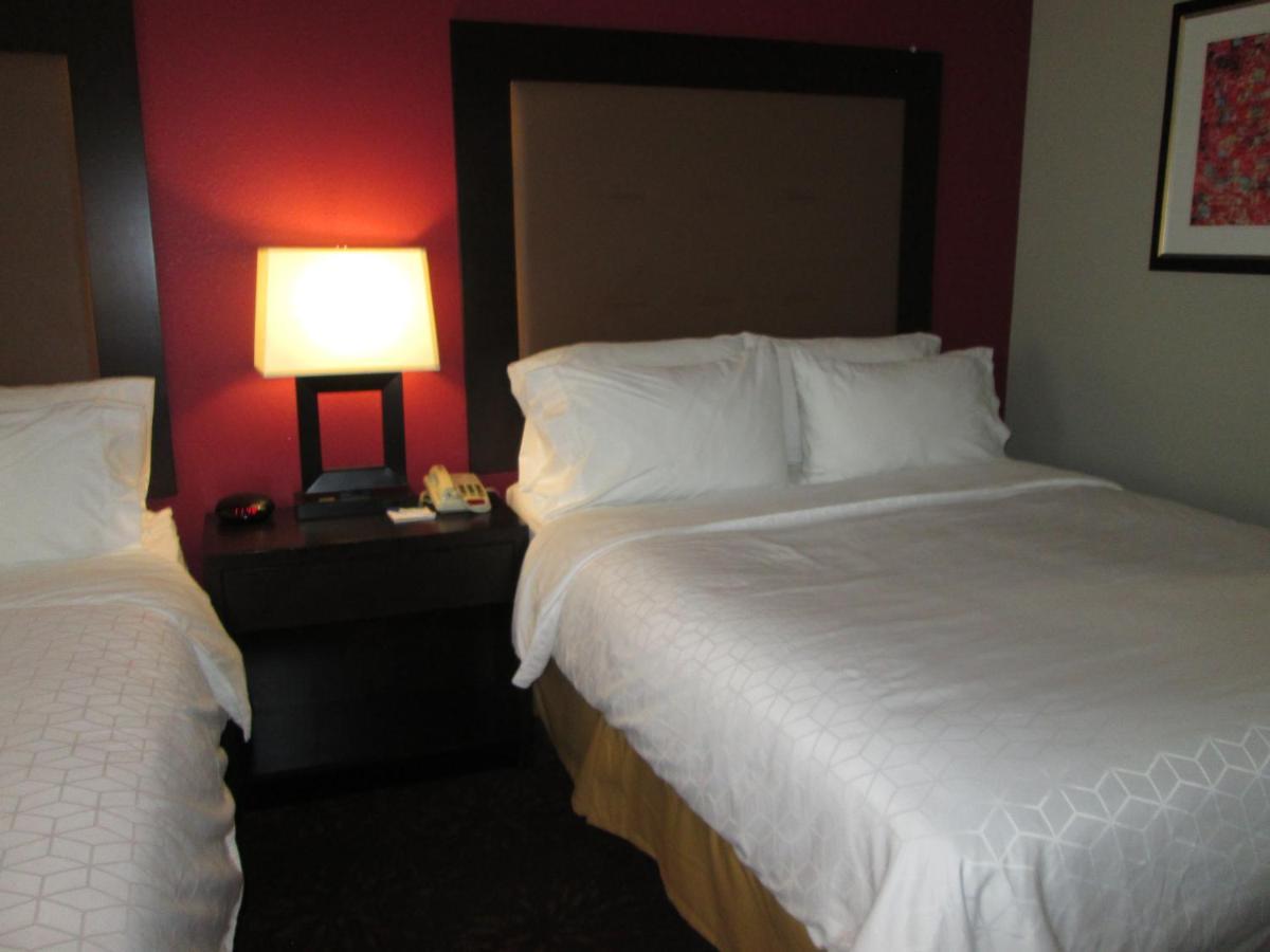 Holiday Inn Express Cloverdale - Greencastle By Ihg Exterior foto