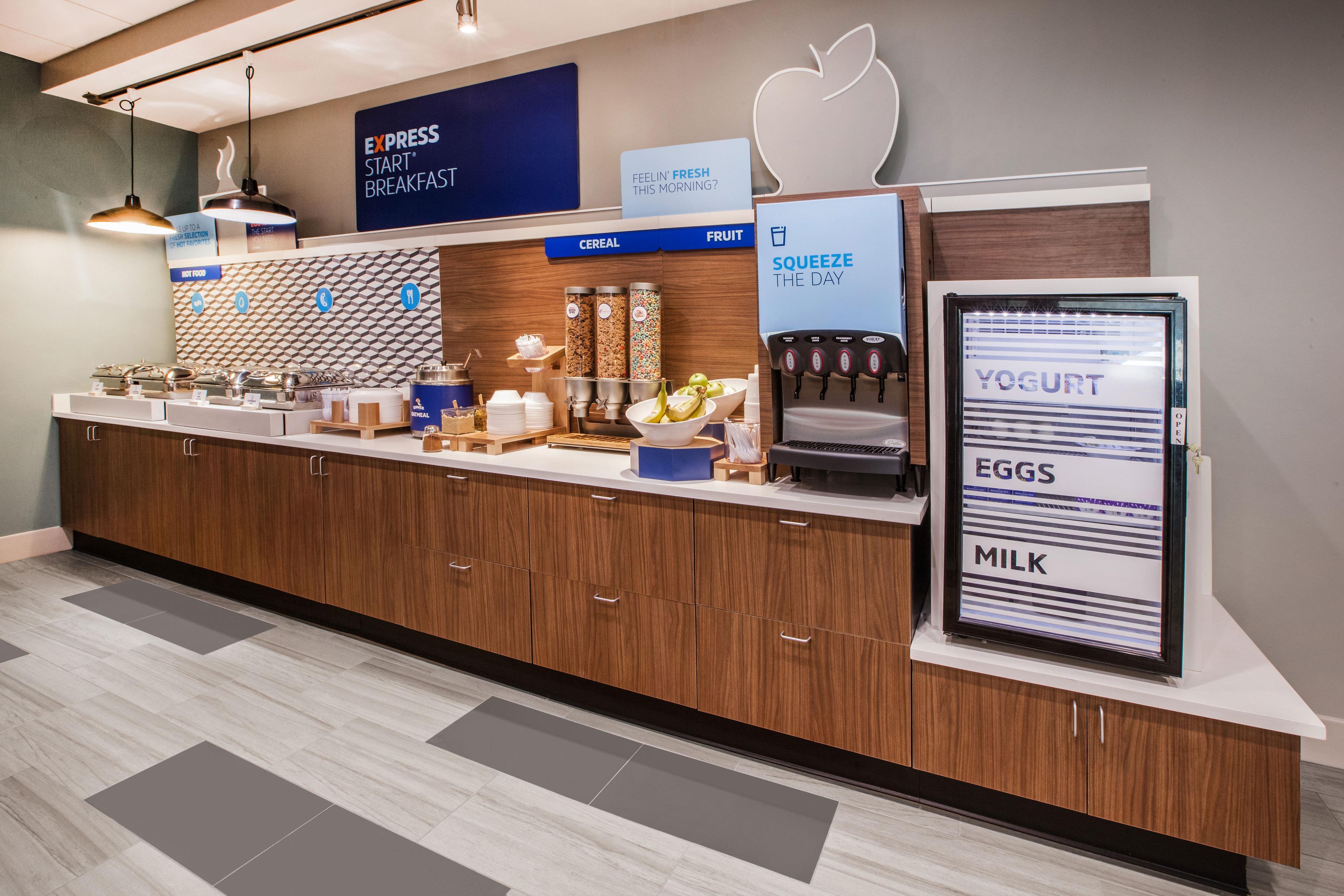 Holiday Inn Express Cloverdale - Greencastle By Ihg Exterior foto